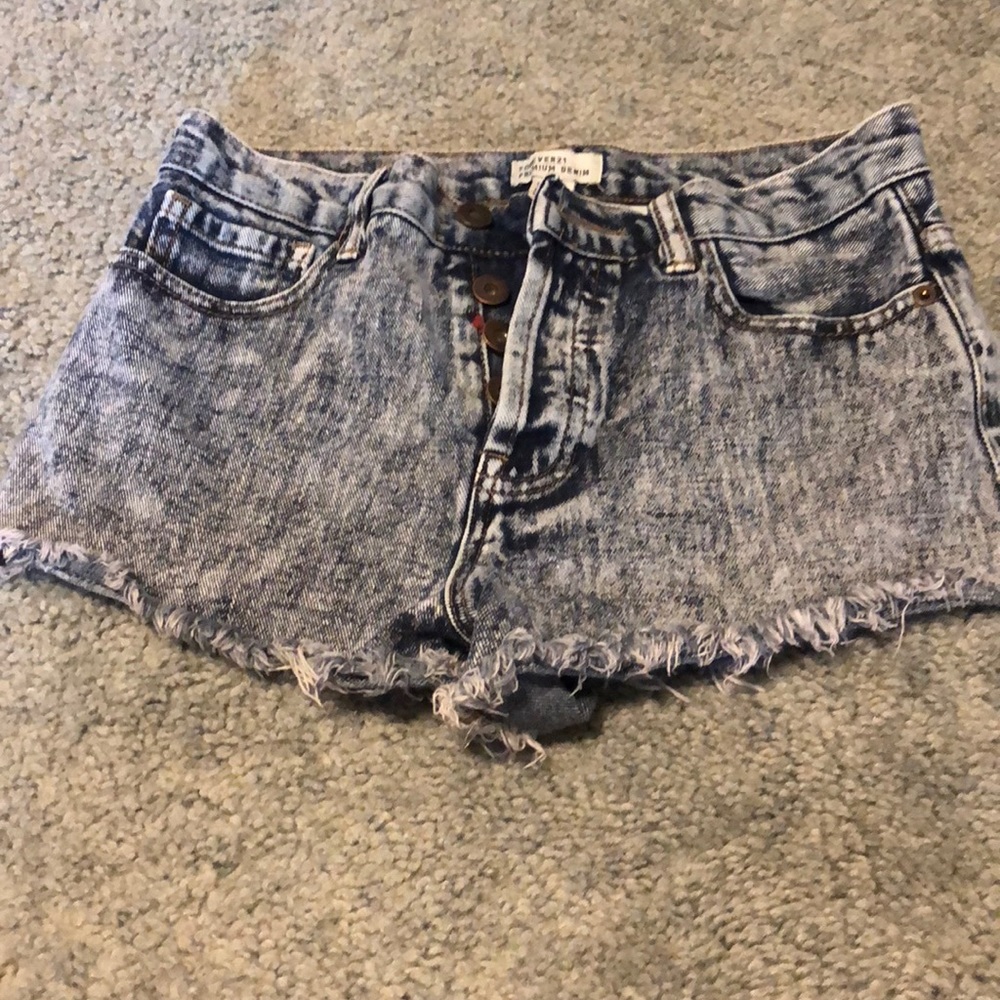 High waisted acid wash denim shorts